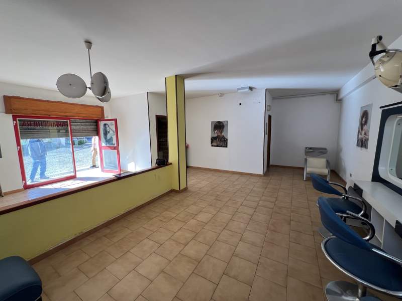 Negozio in vendita a Agropoli - Rif. #11 - Foto 2