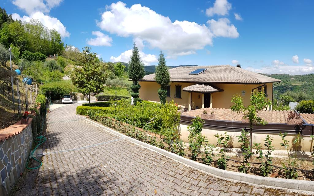 Villa in vendita a Sessa cilento - Rif. #35 - Foto 1